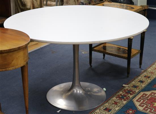 A Saarinen dining table W.120cm